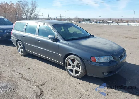 2005 Volvo V70 R из США, поврежденный, VIN YV1SJ527652478913